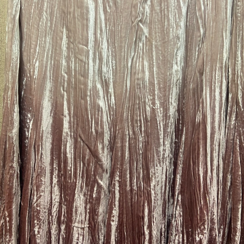 Karen Kane crushed ombré Blush Velvet Maxi Skirt - Picture 3 of 5